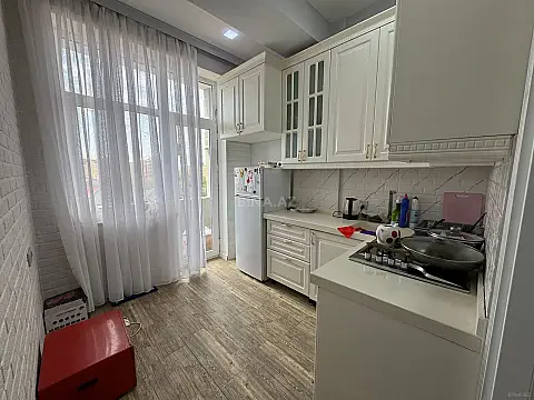 Satılır 2 otaqlı mənzil 48 m²