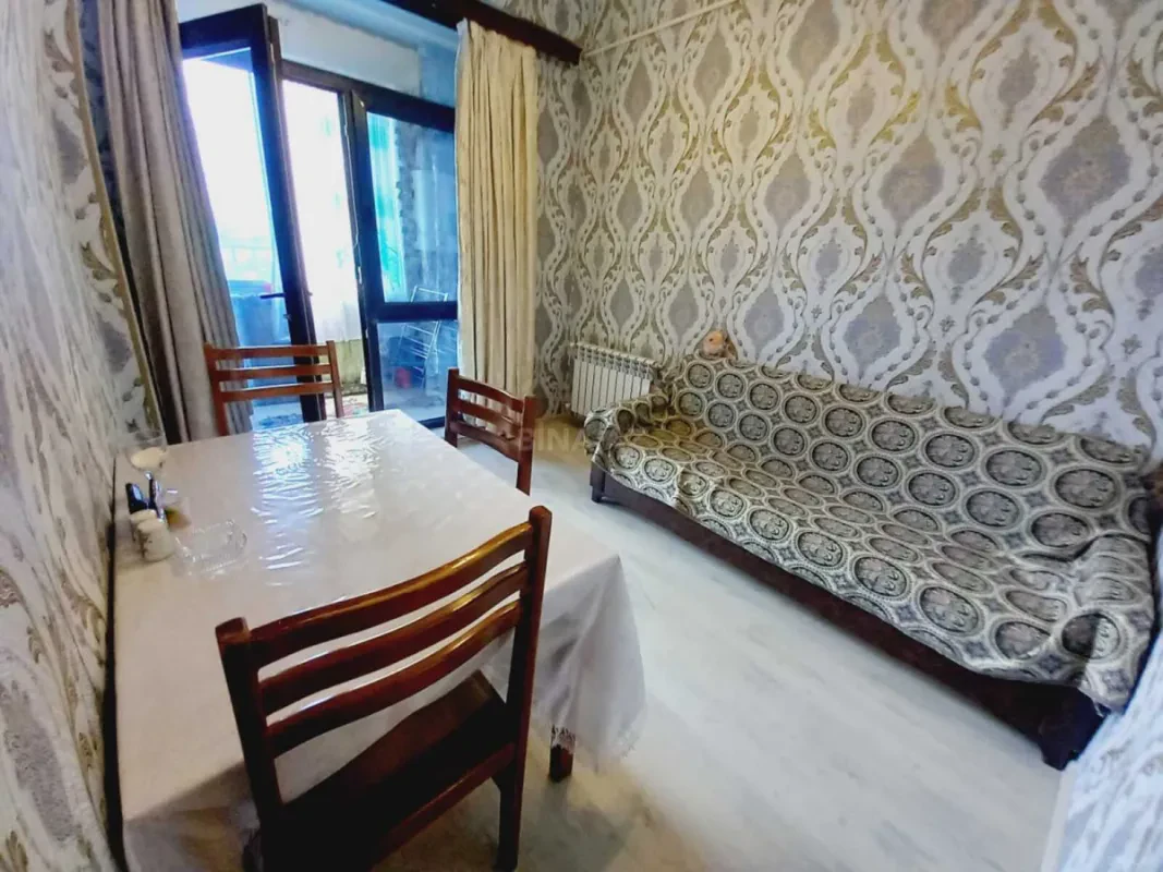 Kirayə verilir 2 otaqlı mənzil 70 m²