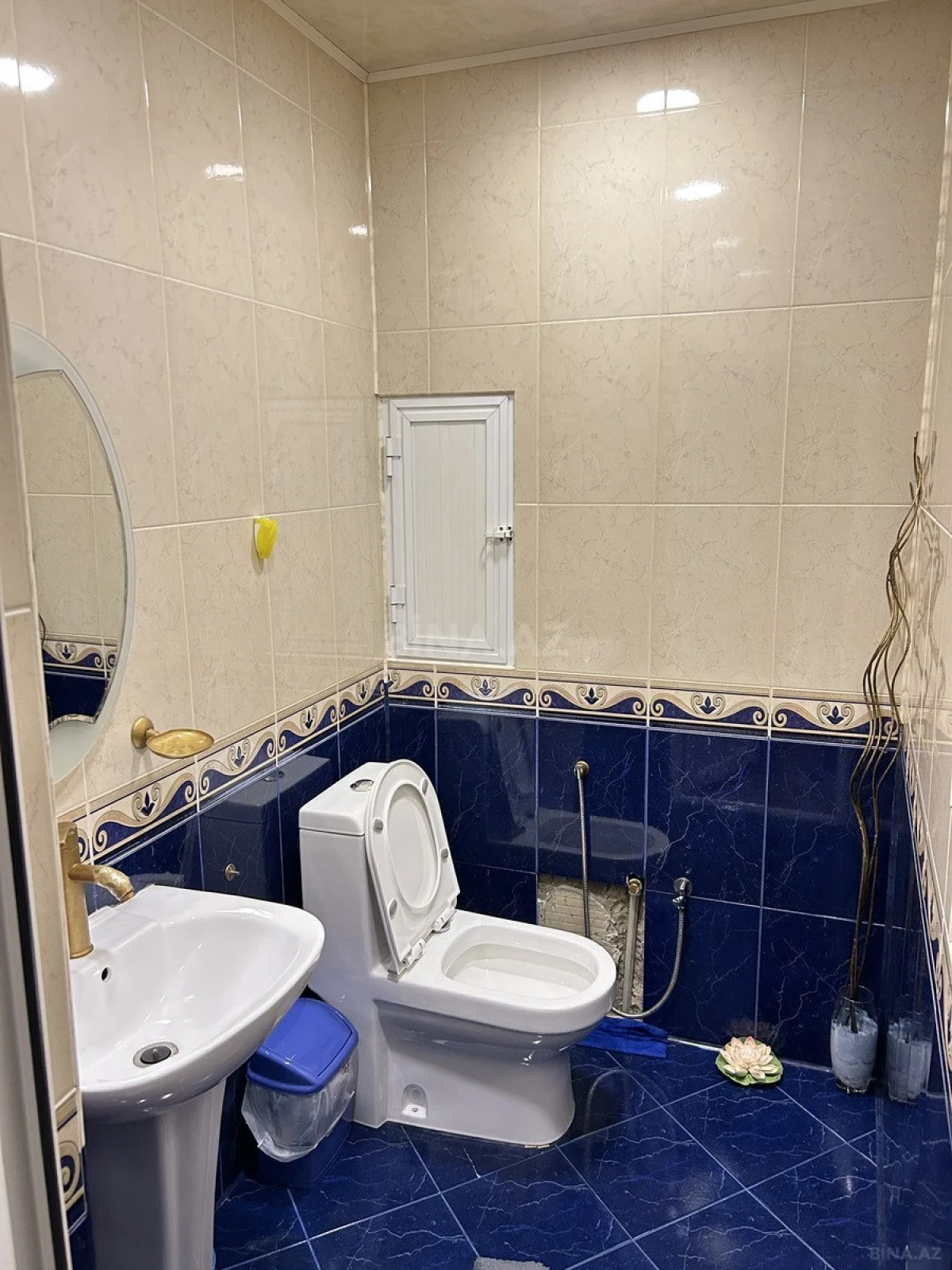 Satılır 2 otaqlı mənzil 105 m²