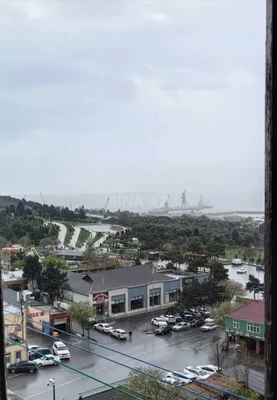 Satılır 2 otaqlı mənzil 60 m²