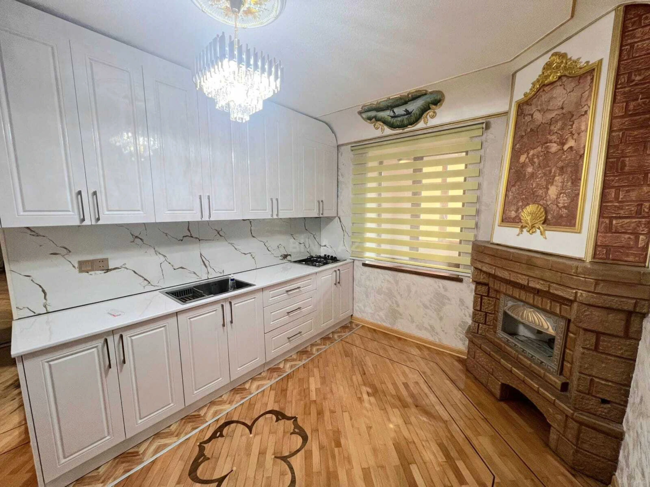 Satılır 2 otaqlı mənzil 61 m²