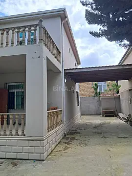 Satılır 6 otaqlı həyət evi 200 m²