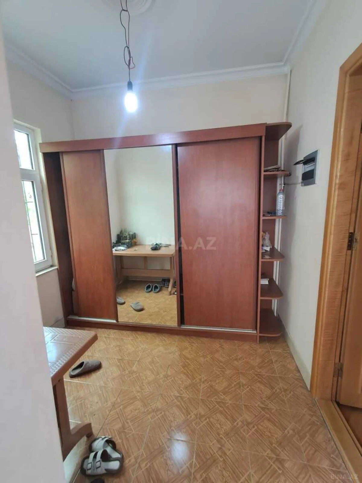 Satılır 6 otaqlı həyət evi 200 m²