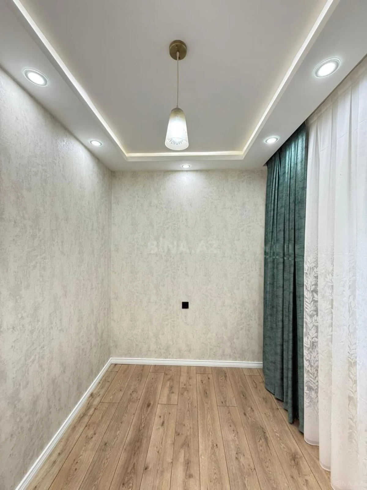 Satılır 3 otaqlı mənzil 70 m²