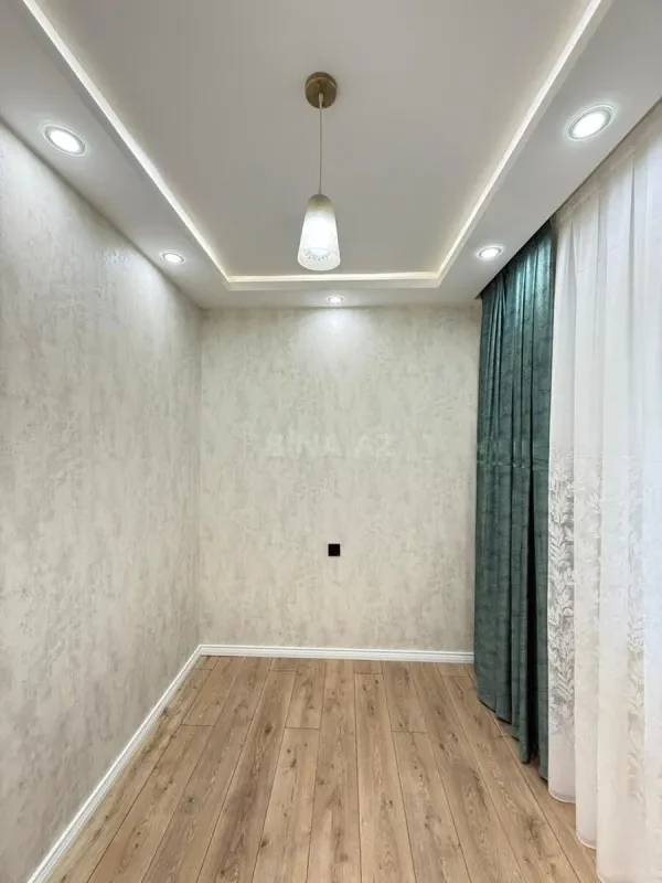 Satılır 3 otaqlı mənzil 70 m²