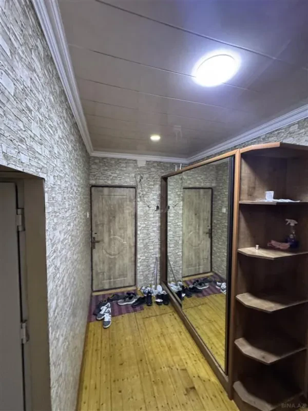 Kirayə verilir 3 otaqlı mənzil 65 m²