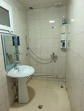 Kirayə verilir 3 otaqlı mənzil 65 m²