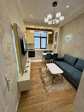 Satılır 2 otaqlı mənzil 37.5 m²