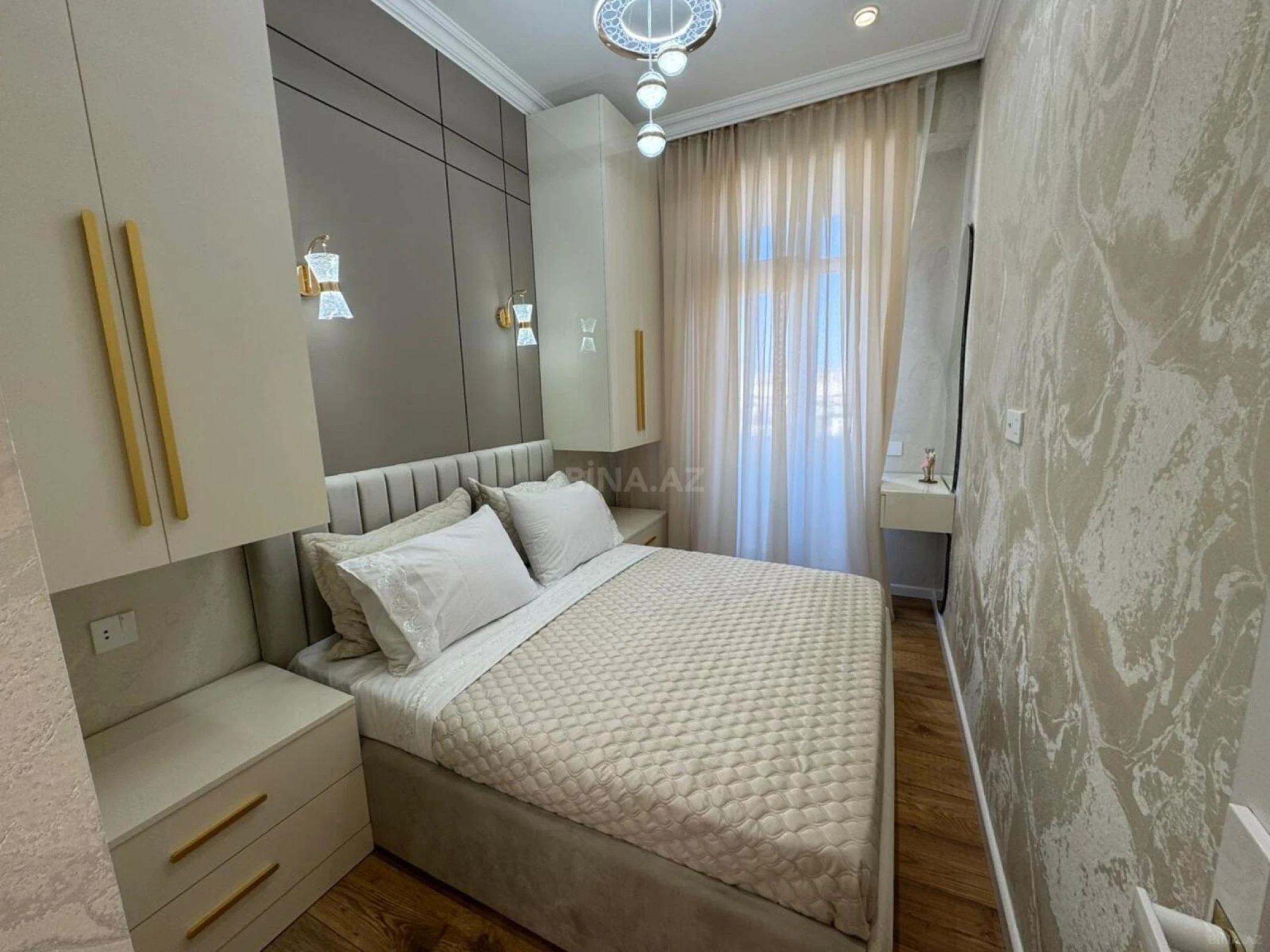 Satılır 2 otaqlı mənzil 37.5 m²