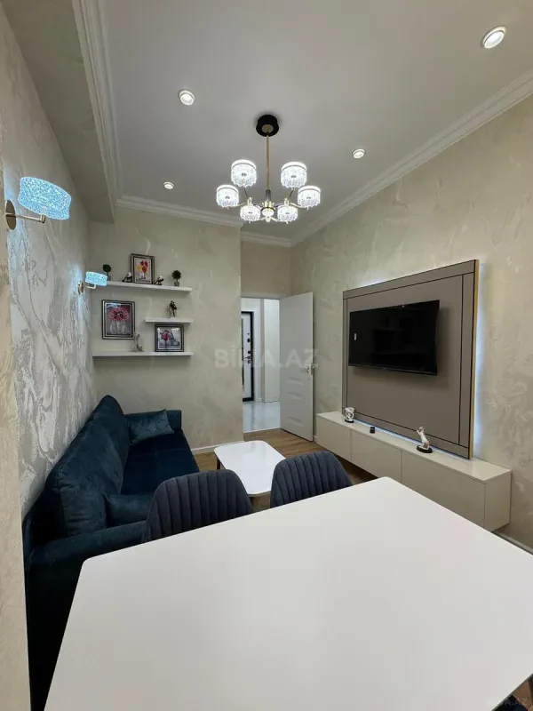 Satılır 2 otaqlı mənzil 37.5 m²