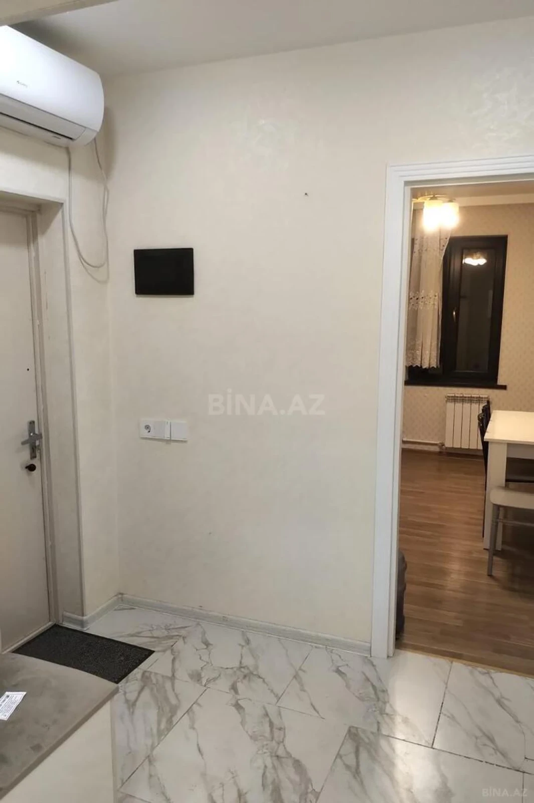Kirayə verilir 2 otaqlı mənzil 60 m²