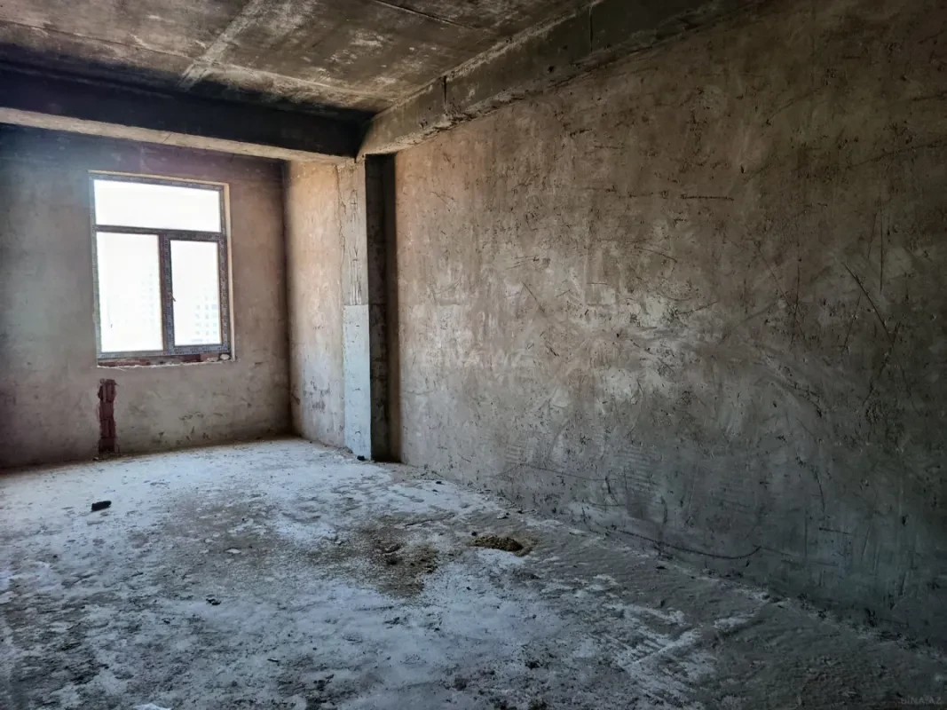 Satılır 2 otaqlı mənzil 125 m²