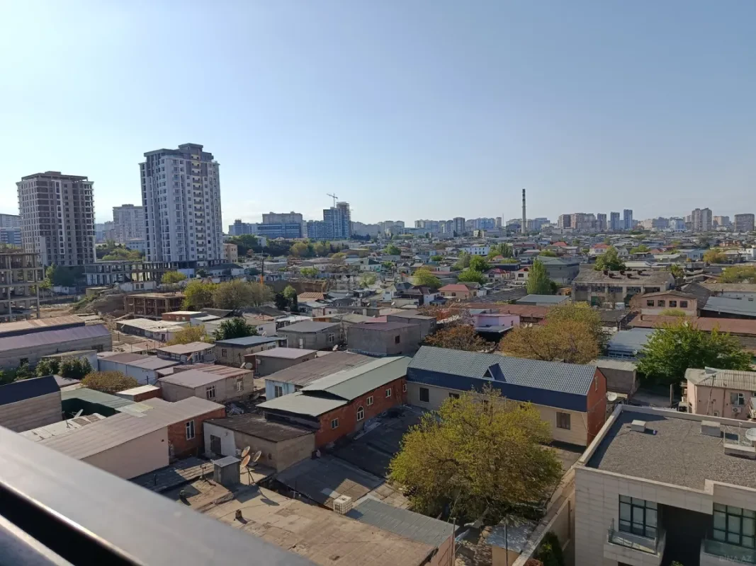 Satılır 2 otaqlı mənzil 125 m²