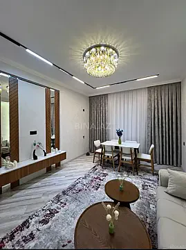 Satılır 2 otaqlı mənzil 65 m²