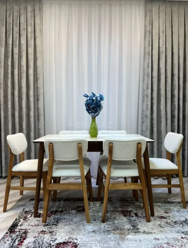 Satılır 2 otaqlı mənzil 65 m²