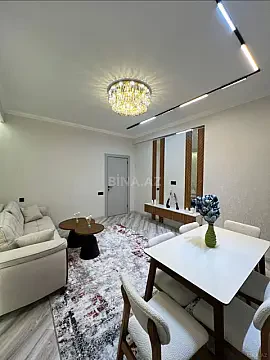Satılır 2 otaqlı mənzil 65 m²