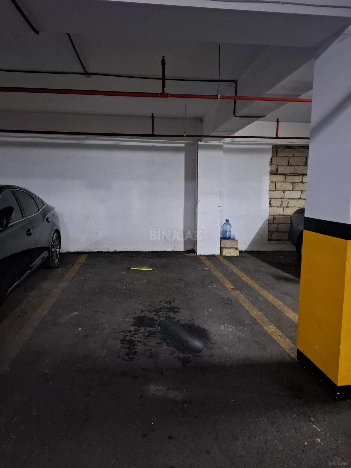 Kirayə verilir 2 otaqlı mənzil 85 m²