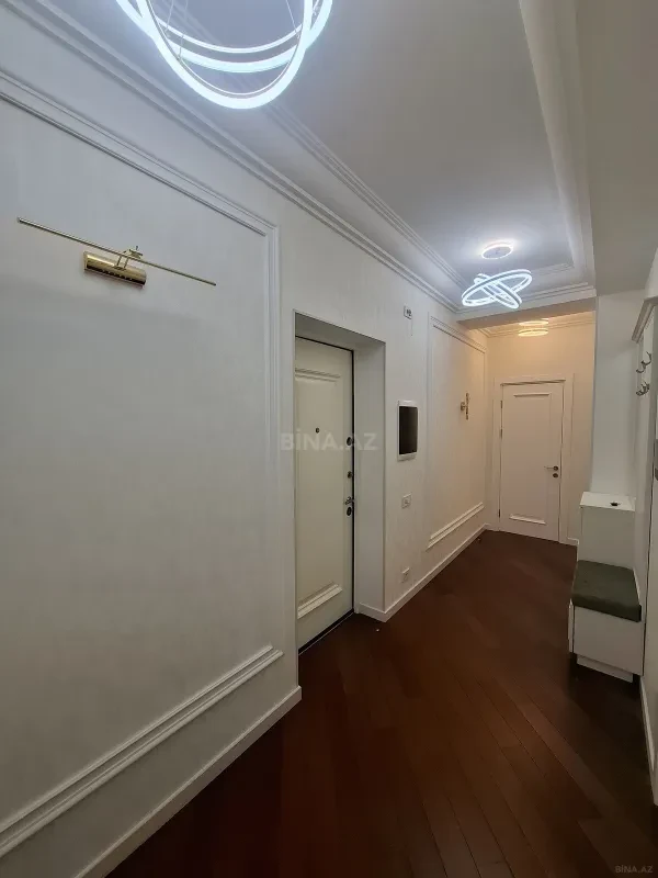 Kirayə verilir 2 otaqlı mənzil 85 m²