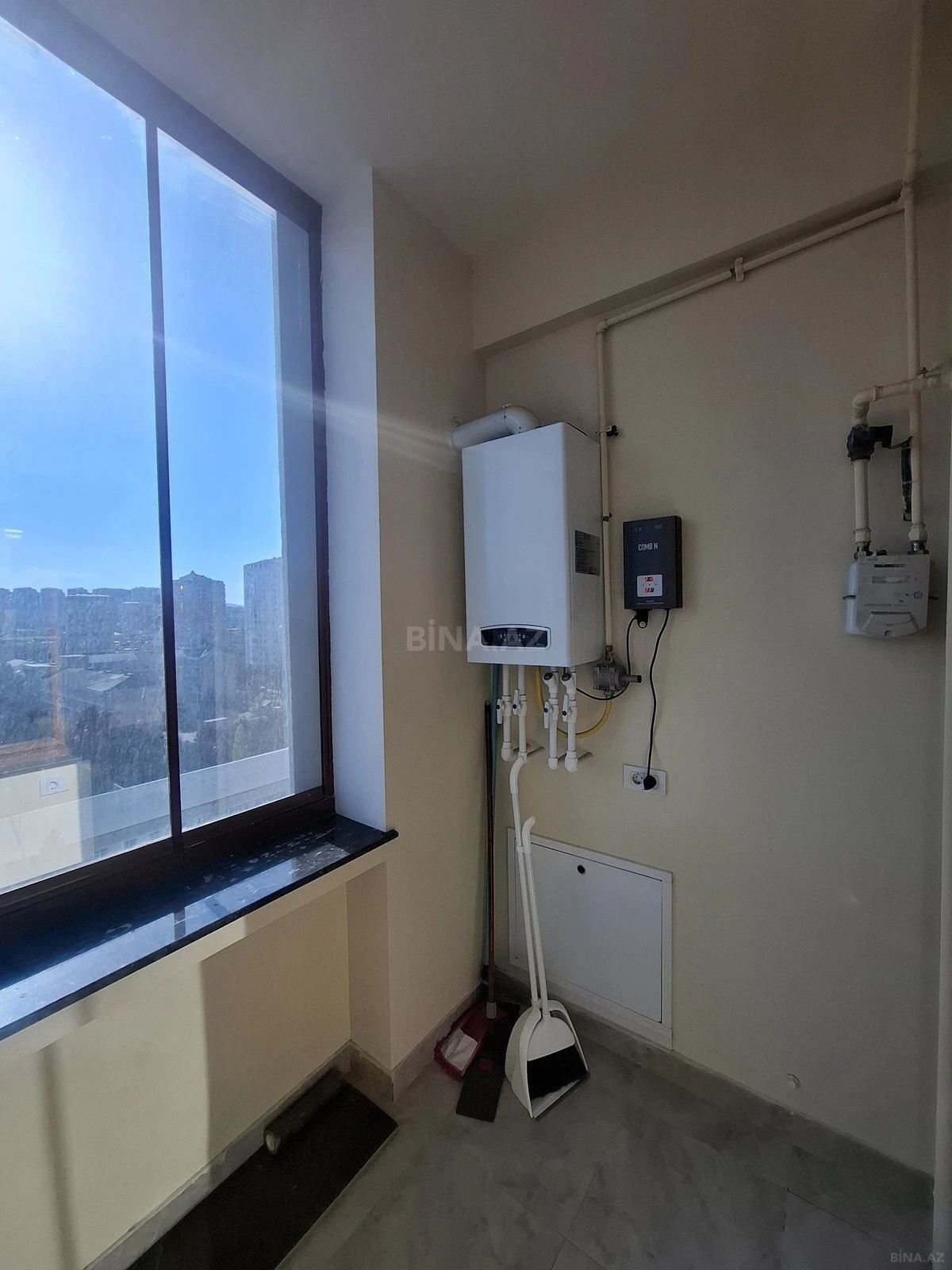 Kirayə verilir 2 otaqlı mənzil 85 m²