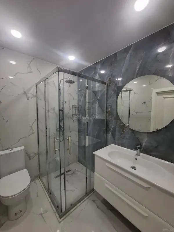 Kirayə verilir 2 otaqlı mənzil 85 m²
