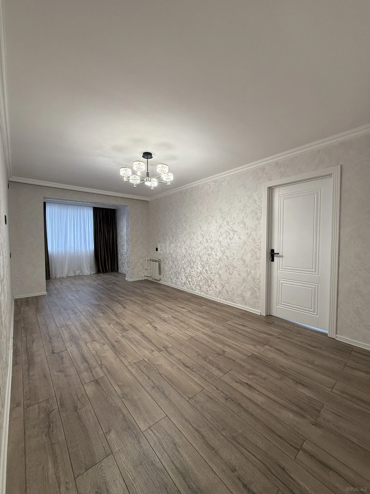 Satılır 2 otaqlı mənzil 55 m²