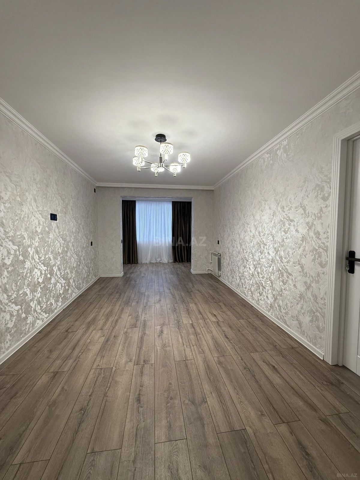 Satılır 2 otaqlı mənzil 55 m²