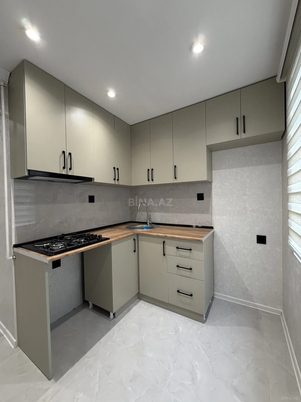 Satılır 2 otaqlı mənzil 55 m²