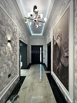 Satılır 6 otaqlı həyət evi 370 m²