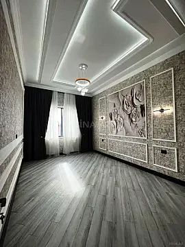 Satılır 6 otaqlı həyət evi 370 m²