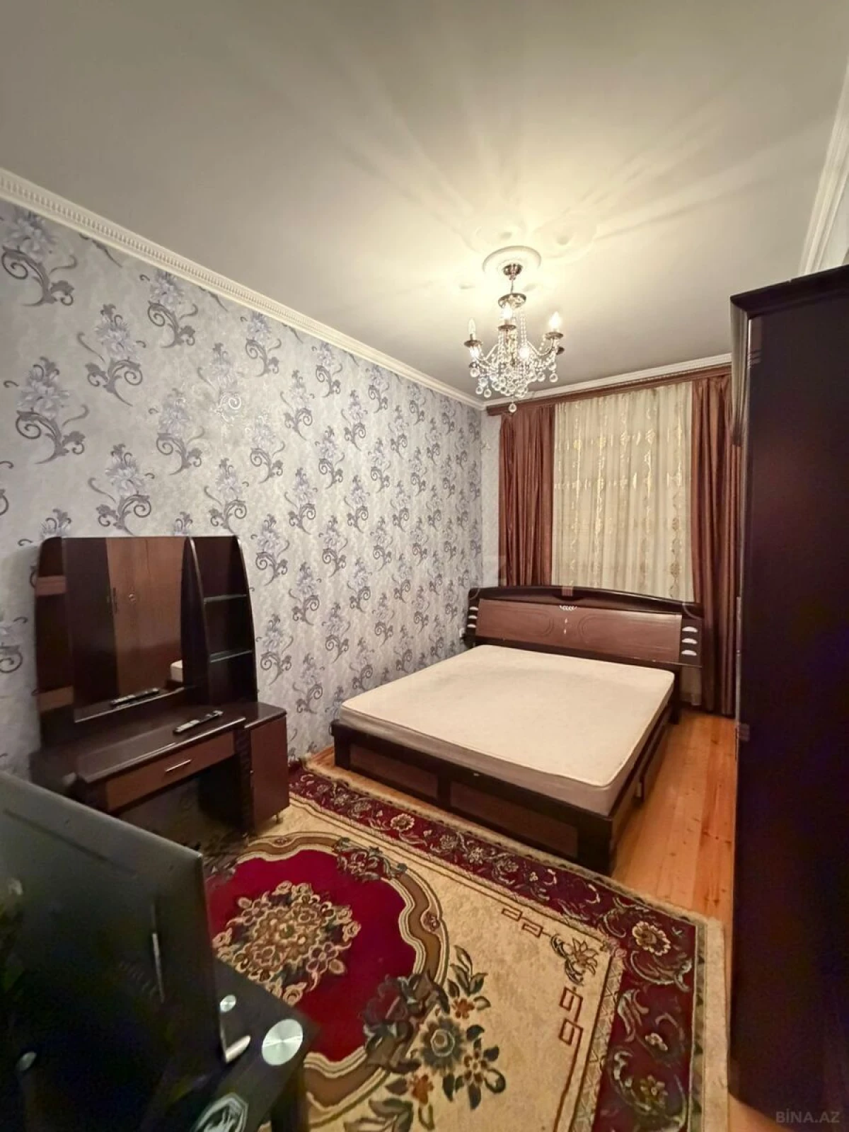 Satılır 3 otaqlı mənzil 95 m²