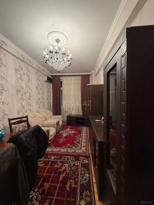 Satılır 3 otaqlı mənzil 95 m²