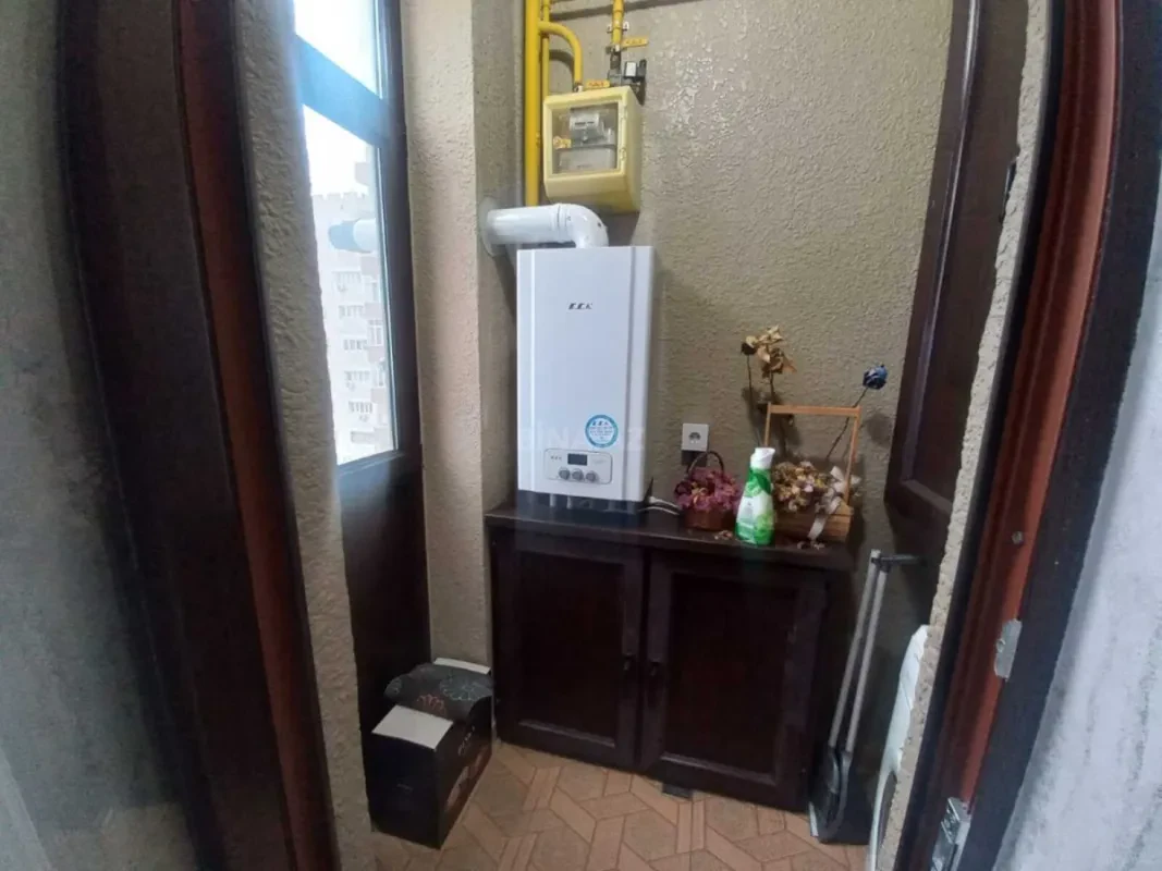 Satılır 3 otaqlı mənzil 95 m²