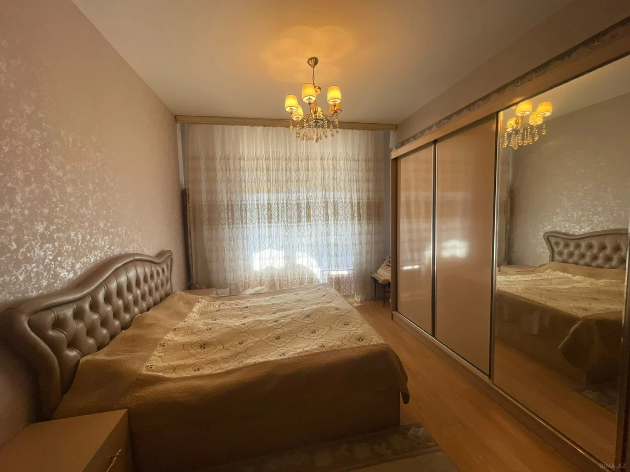 Satılır 3 otaqlı mənzil 108 m²