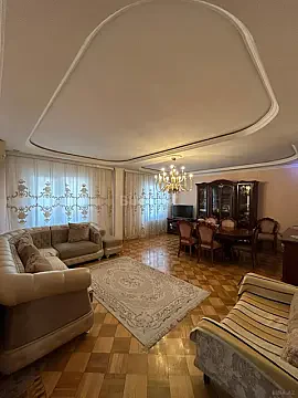 Satılır 4 otaqlı mənzil 110 m² — Bakı, İnşaatçılar 4 otaq 110.00 m²