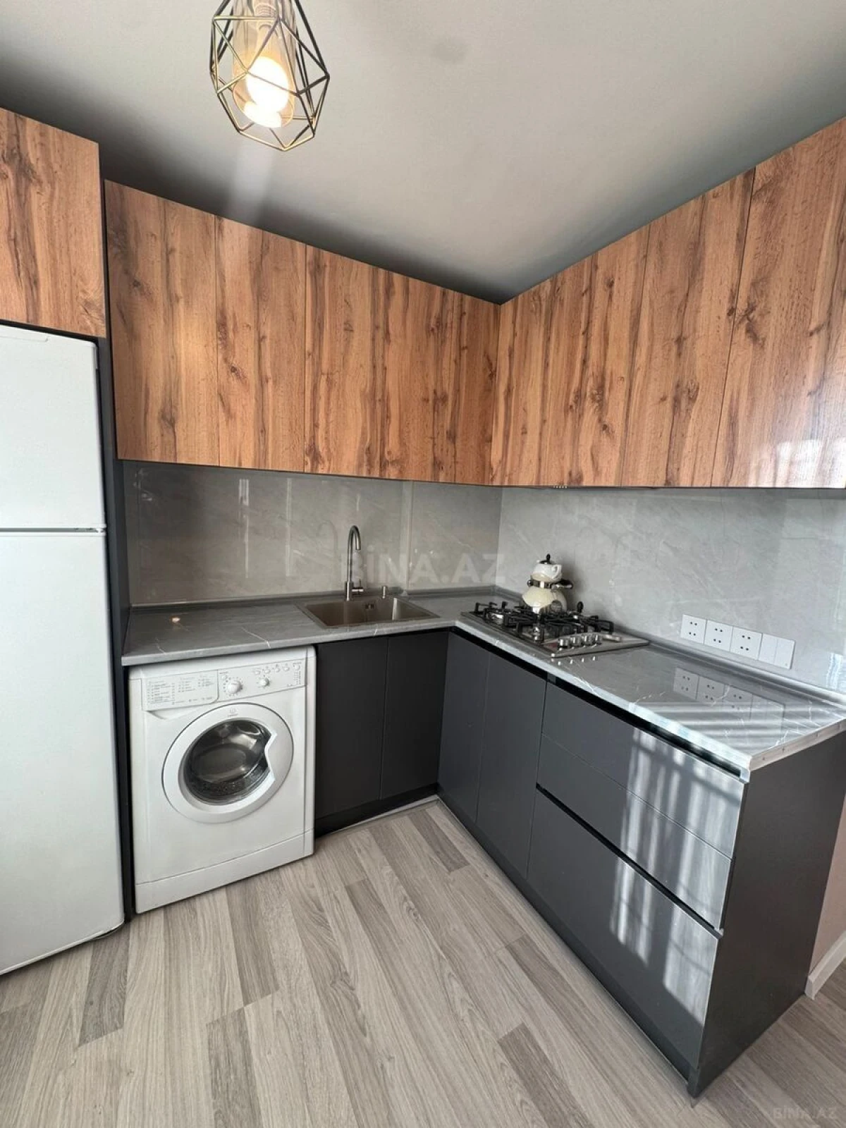 Kirayə verilir 2 otaqlı mənzil 45 m²
