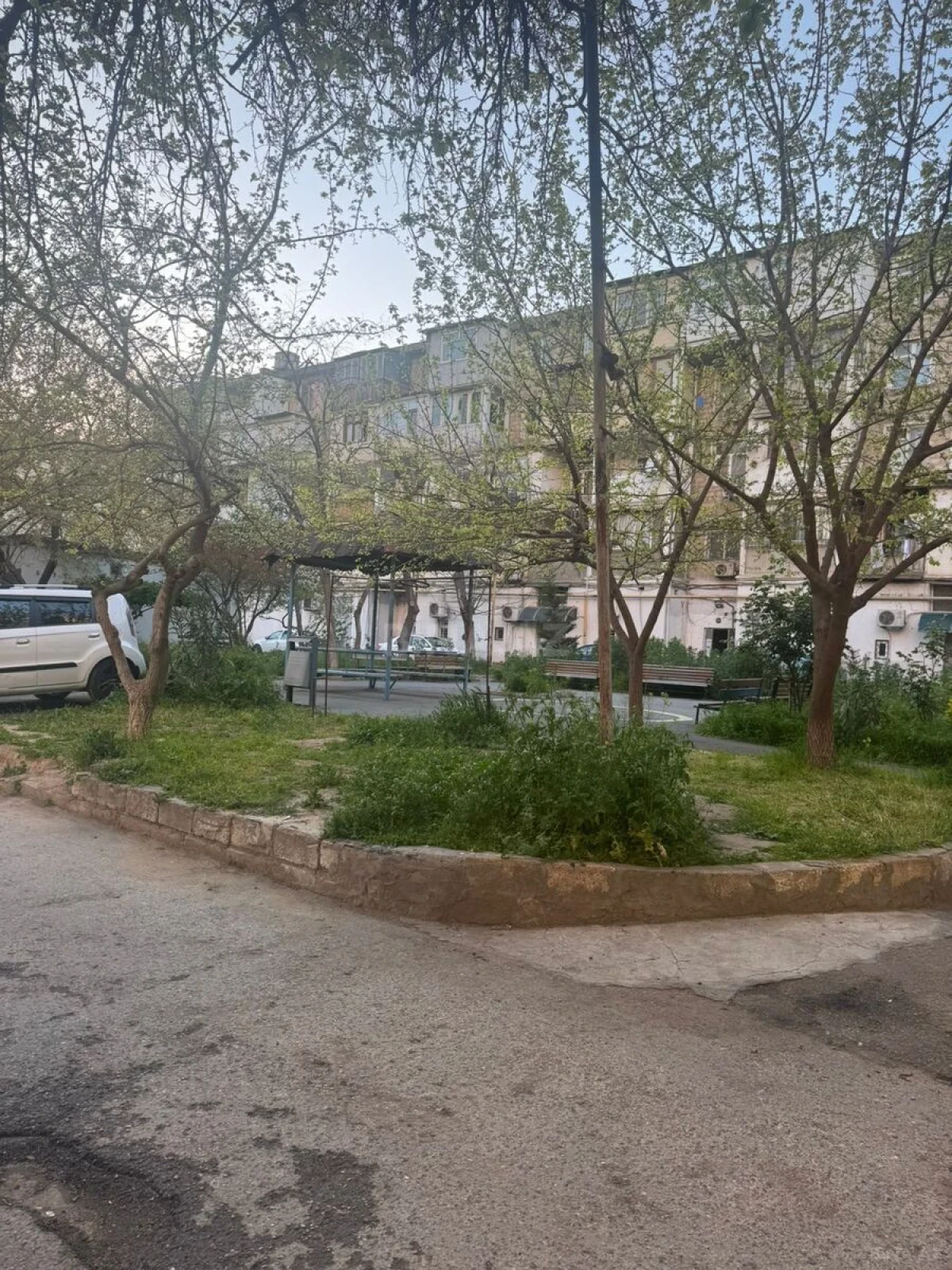 Kirayə verilir 2 otaqlı mənzil 45 m²