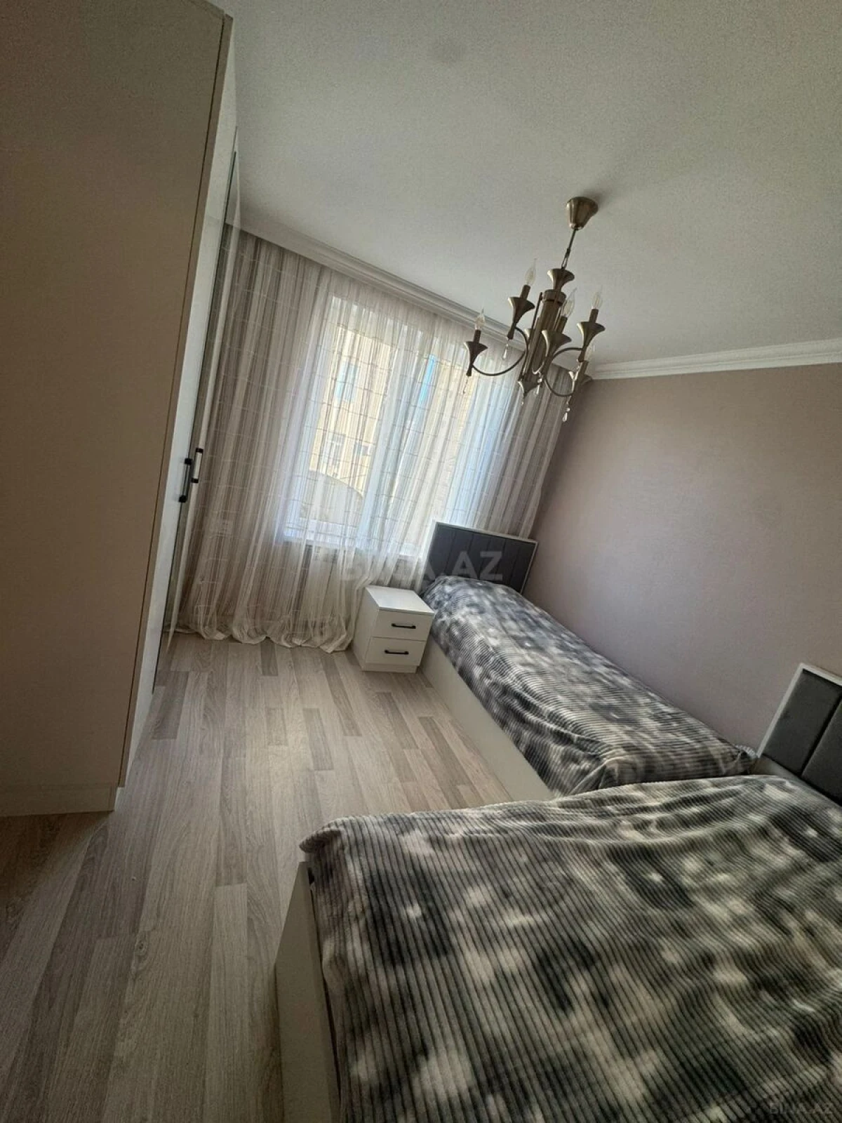 Kirayə verilir 2 otaqlı mənzil 45 m²