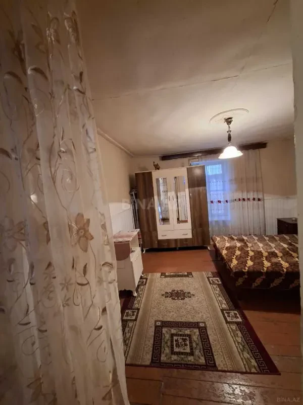 Satılır 4 otaqlı həyət evi 75 m²