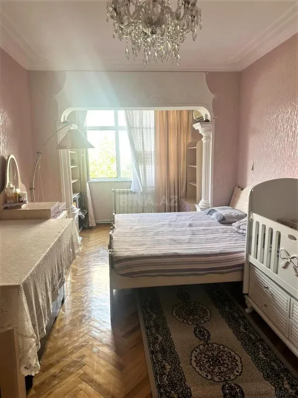 Satılır 3 otaqlı mənzil 85 m²