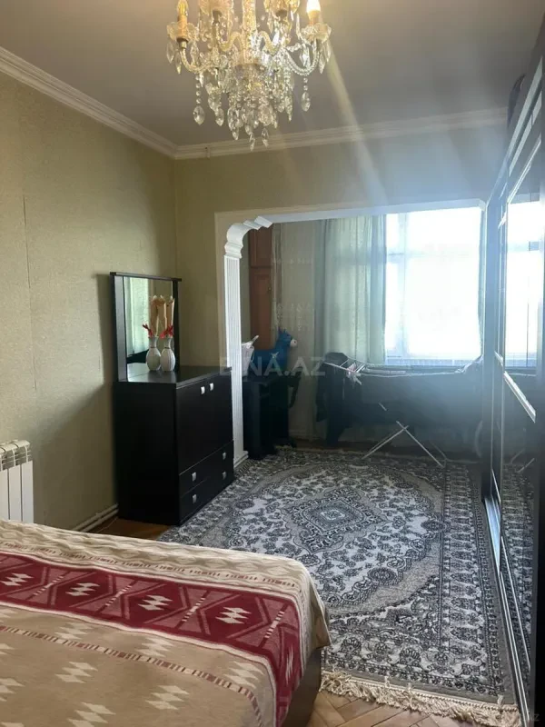 Satılır 3 otaqlı mənzil 85 m²