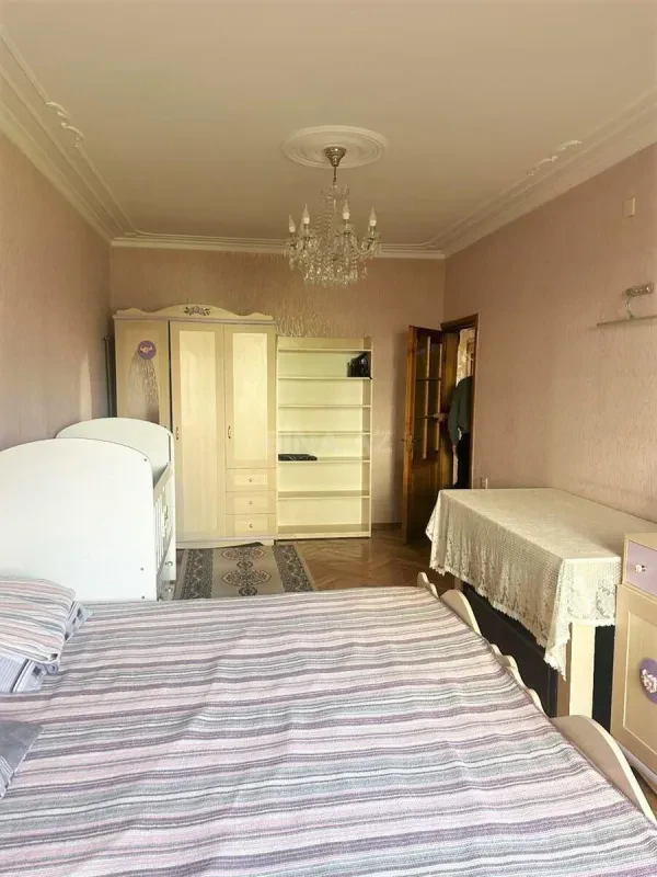 Satılır 3 otaqlı mənzil 85 m²
