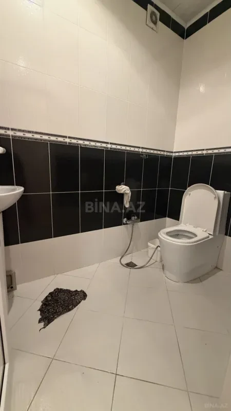 Kirayə verilir 2 otaqlı mənzil 75 m²