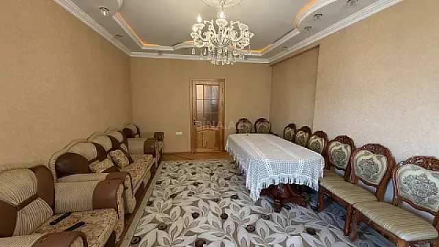 Kirayə verilir 2 otaqlı mənzil 75 m² — Bakı 2 otaq 75.00 m²