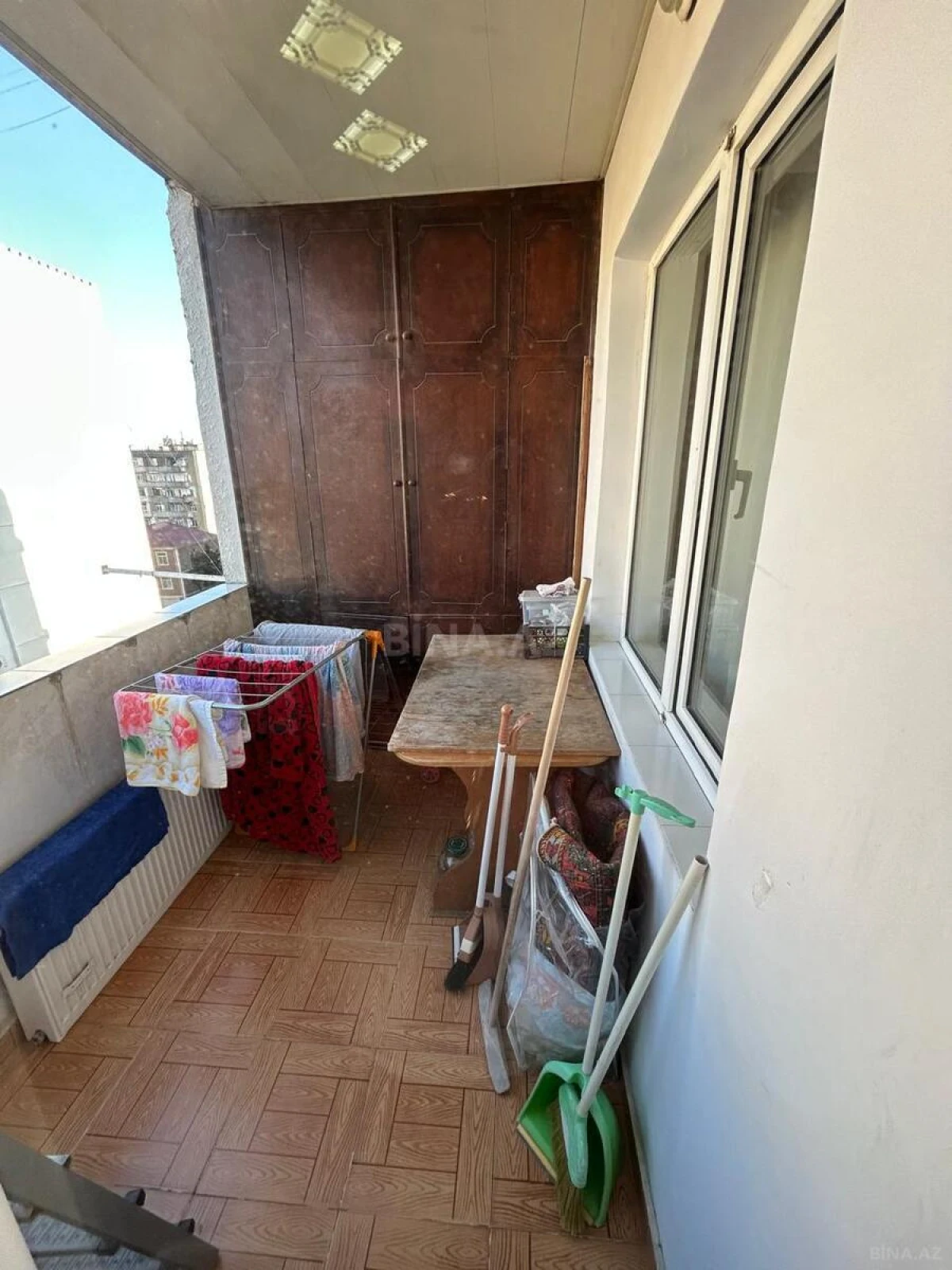 Satılır 4 otaqlı mənzil 100 m²