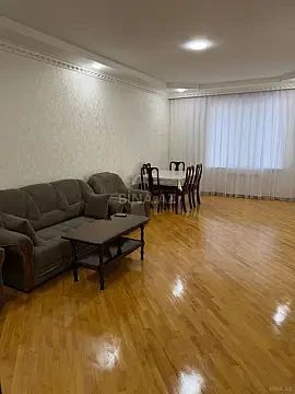 Kirayə verilir 2 otaqlı mənzil 90 m² — Bakı, Memar Əcəmi yanı 2 otaq 90.00 m²
