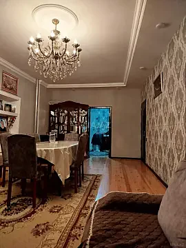 Satılır 7 otaqlı həyət evi 150 m²