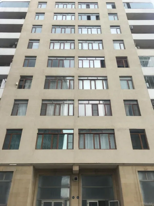 Kirayə verilir 3 otaqlı mənzil 116 m²
