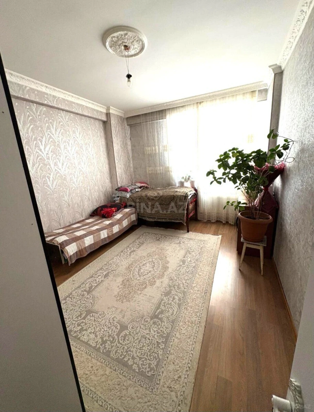 Satılır 2 otaqlı mənzil 55 m²