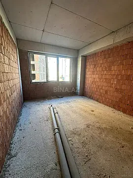 Satılır 3 otaqlı mənzil 130.5 m²