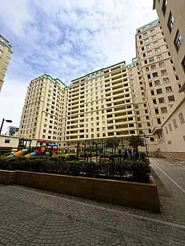 Satılır 2 otaqlı mənzil 65 m² — Bakı 2 otaq 65.00 m²